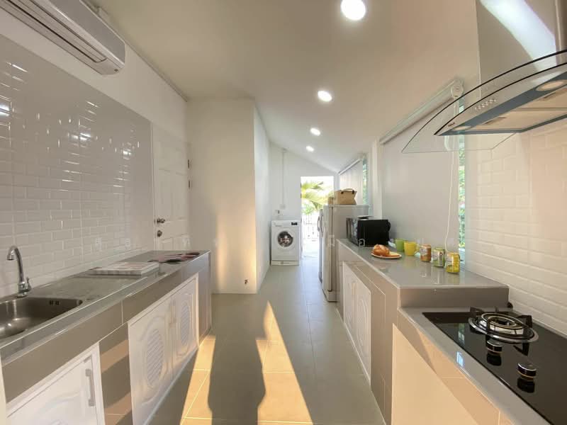 ม.รีเจ้นท์โฮม, Chiang Mai, San Sai Noi, San Sai, Chiang Mai, 4 Bedrooms, 270 sqm, Single Detached House For Rent, by สุธาทิพย์ เมืองยศ, 500181052 - DDproperty.com