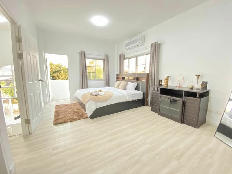 ม.รีเจ้นท์โฮม, Chiang Mai, San Sai Noi, San Sai, Chiang Mai, 4 Bedrooms, 270 sqm, Single Detached House For Rent, by สุธาทิพย์ เมืองยศ, 500181052 - DDproperty.com