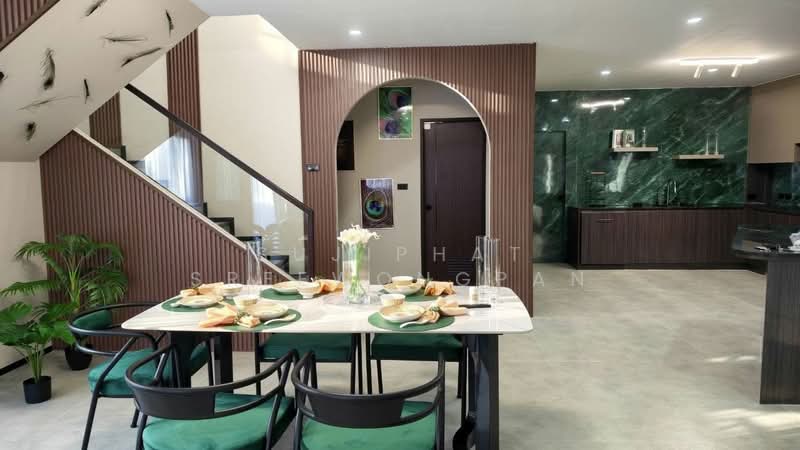 คันทรีคลับ ทุ่งกลม, Chon Buri (Pattaya), ทุ่งกลมตาลหมัน, Nong Pru, Bang Lamung (Pattaya), Chon Buri (Pattaya), 5 Bedrooms, 280 sqm, Villa For Sale, by Sujiphat Sreewongpan, 500181072 - DDproperty.com