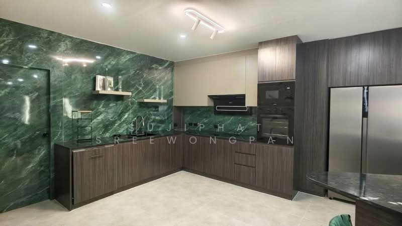 คันทรีคลับ ทุ่งกลม, ชลบุรี, ทุ่งกลมตาลหมัน, หนองปรือ, บางละมุง, ชลบุรี, 280 ตร.ม., วิลล่า ขาย, โดย Sujiphat Sreewongpan, 500181072 - DDproperty.com