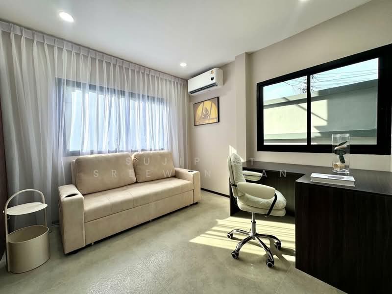 คันทรีคลับ ทุ่งกลม, Chon Buri (Pattaya), ทุ่งกลมตาลหมัน, Nong Pru, Bang Lamung (Pattaya), Chon Buri (Pattaya), 5 Bedrooms, 280 sqm, Villa For Sale, by Sujiphat Sreewongpan, 500181072 - DDproperty.com