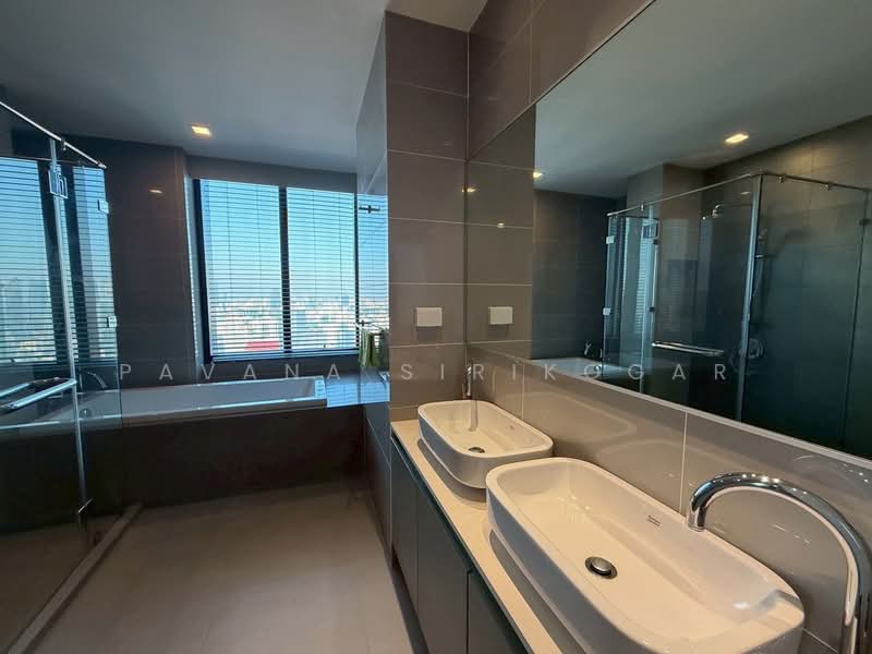 M Silom, Bangkok, 26 Narathiwas Ratchanakarin Road, Suriyawong, Bang Rak, Bangkok, 3 Bedrooms, 165 sqm, Condo For Rent, by Pavana Sirikogar, 500181097 - DDproperty.com