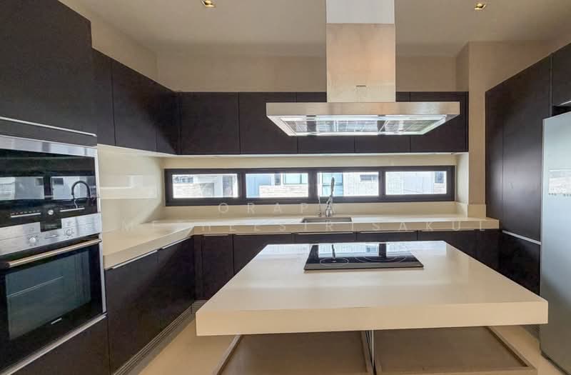 Parc Priva, Bangkok, Thiam Ruammit Road, Huai Khwang, Huai Khwang, Bangkok, 5 Bedrooms, 252 sqm, Single Detached House For Sale, by Orapa Sumetheesirisakul, 500181107 - DDproperty.com