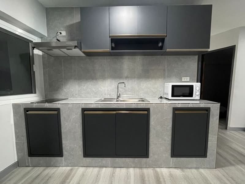 Thonglor Tower, Bangkok, Soi Thonglor, Sukhumvit 55 Road, Khlongtoei Nua, Watthana, Bangkok, 3 Bedrooms, 98 sqm, Condo For Rent, by Pavana Sirikogar, 500181109 - DDproperty.com