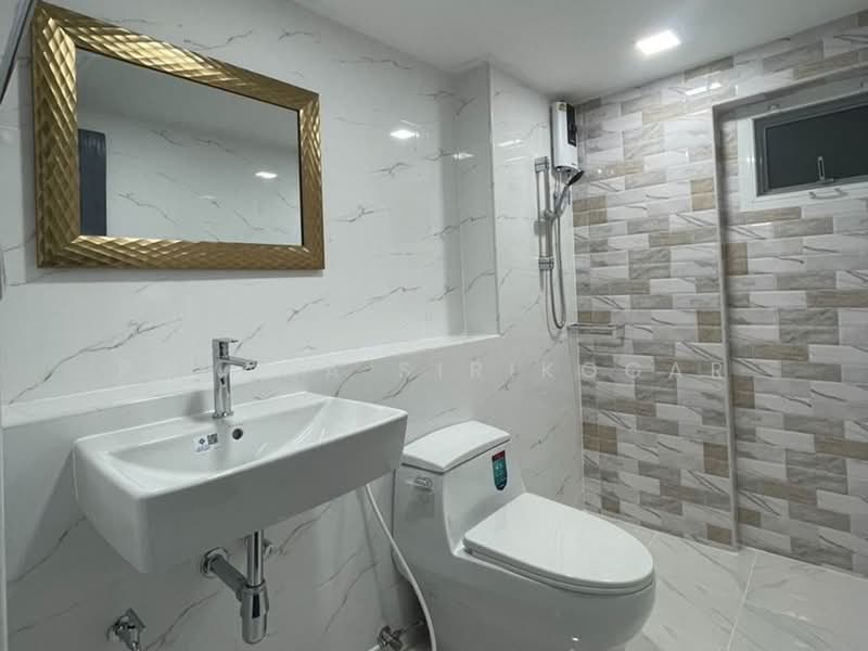 Thonglor Tower, Bangkok, Soi Thonglor, Sukhumvit 55 Road, Khlongtoei Nua, Watthana, Bangkok, 3 Bedrooms, 98 sqm, Condo For Rent, by Pavana Sirikogar, 500181109 - DDproperty.com