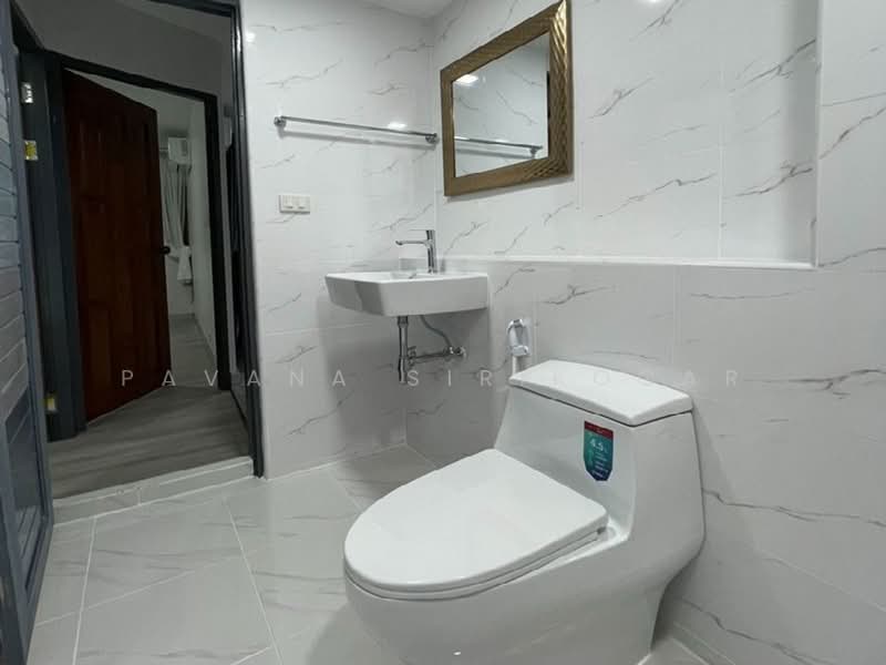 Thonglor Tower, Bangkok, Soi Thonglor, Sukhumvit 55 Road, Khlongtoei Nua, Watthana, Bangkok, 3 Bedrooms, 98 sqm, Condo For Rent, by Pavana Sirikogar, 500181109 - DDproperty.com