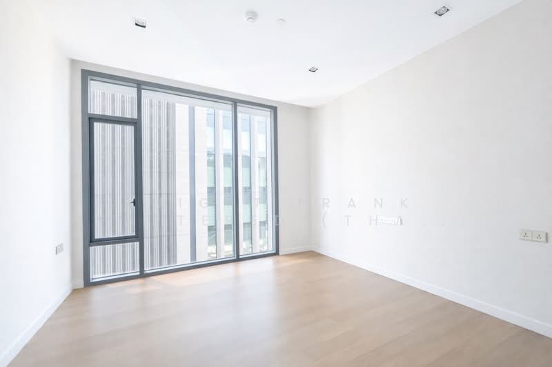 Q1 Sukhumvit : คิว วัน สุขุมวิท, กรุงเทพ, 1 ถนนสุขุมวิท, คลองเตย, คลองเตย, กรุงเทพ, 158 ตร.ม., คอนโด ขาย, โดย Knight Frank Chartered (Thailand) Co.,Ltd, 500181124 - DDproperty.com