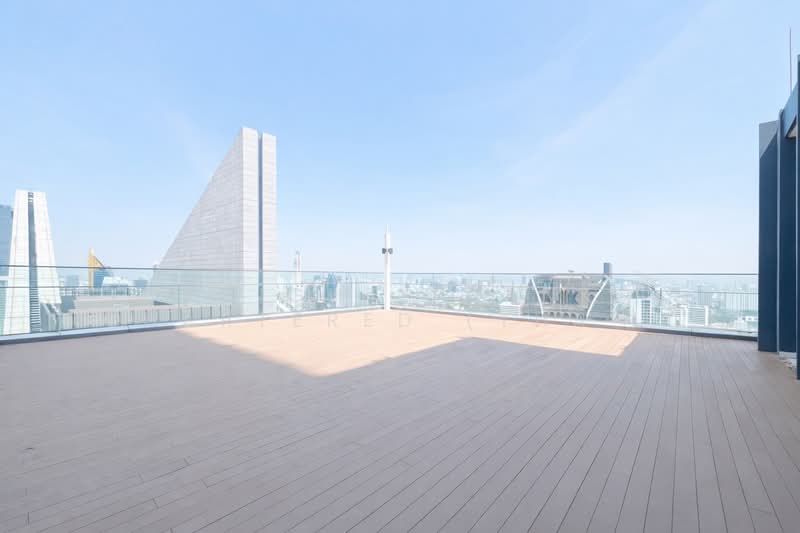 Q1 Sukhumvit, Bangkok, 1 Sukhumvit Road, Khlong Toei, Khlong Toei, Bangkok, 3 Bedrooms, 158 sqm, Condo For Sale, by Knight Frank Chartered (Thailand) Co.,Ltd, 500181124 - DDproperty.com