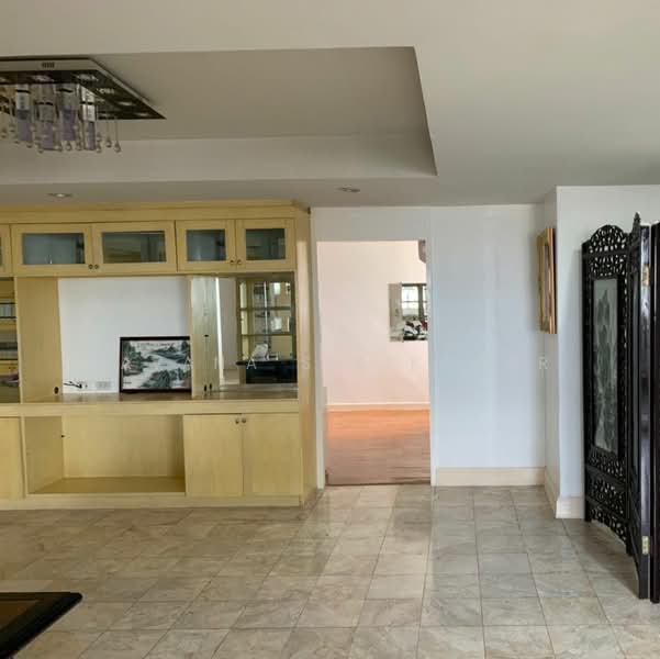 Tai Ping Towers, Bangkok, 582 Soi Sukhumvit 63, Khlong Tan Nua, Watthana, Bangkok, 3 Bedrooms, 252 sqm, Condo For Rent, by Pavana Sirikogar, 500181139 - DDproperty.com