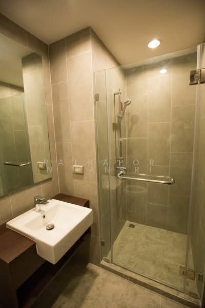 C Ekkamai, Bangkok, 888 Soi Sukhumvit 63, Sukhumvit Road, Khlong Tan Nua, Watthana, Bangkok, 1 Bedroom, 35 sqm, Condo For Sale, by Patraporn Kansri, 500181153 - DDproperty.com