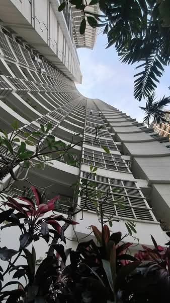 Baan Rajprasong, Bangkok, 3 Rajdamri Road, Lumphini, Pathum Wan, Bangkok, 1 Bedroom, 60 sqm, Condo For Rent, by Pavana Sirikogar, 500181154 - DDproperty.com