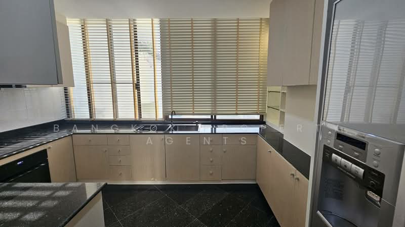 River House Condominium, Bangkok, 764 Lat Ya Road, Khlong San, Khlong San, Bangkok, 3 Bedrooms, 220 sqm, Condo For Rent, by BANGKOK PROPERTY AGENTS, 500181175 - DDproperty.com