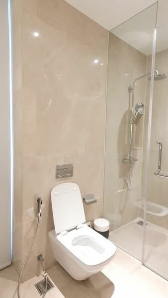 Magnolias Waterfront Residences, Bangkok, 259 Charoen Nakhon Road, Khlong Ton Sai, Khlong San, Bangkok, 2 Bedrooms, 102 sqm, Condo For Rent, by Ploypatcha Chomchid, 500181184 - DDproperty.com