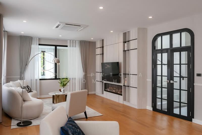 CINQ ROYAL Krungthep Kreetha, Bangkok, Pracharuamjai Road, Saphan Sung, Saphan Sung, Bangkok, 5 Bedrooms, 705 sqm, Single Detached House For Rent, by Ploypatcha Chomchid, 500181188 - DDproperty.com