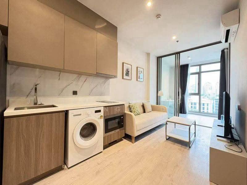 Rhythm Ekkamai Estate, Bangkok, Soi Sukhumvit 63, Khlongtoei Nua, Watthana, Bangkok, 1 Bedroom, 40 sqm, Condo For Rent, by Juthamas Ruangrit ( YingMild), 500181189 - DDproperty.com