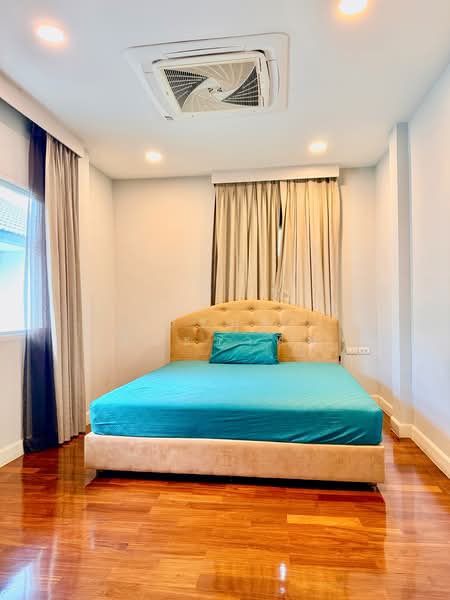 แกรนด์ บางกอก บูเลอวาร์ด พระราม 9 – ศรีนครินทร์ : Grand Bangkok Boulevard Rama 9 - Srinakarindra, กรุงเทพ, ซอยกรุงเทพกรีฑา17 ทับช้าง, สะพานสูง, สะพานสูง, กรุงเทพ, 335 ตร.ม., บ้านเดี่ยว ขาย, โดย ธีรนุช ธีระวาทิน, 500181212 - DDproperty.com