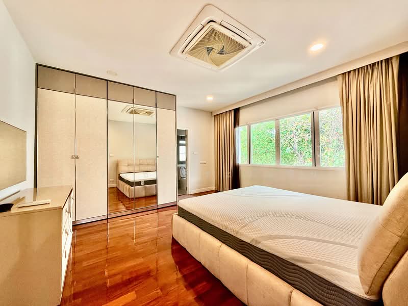 Grand Bangkok Boulevard Rama 9 - Srinakarindra, Bangkok, Krungthep Kritha 17 Alley, Thap Chang, Saphan Sung, Saphan Sung, Bangkok, 4 Bedrooms, 335 sqm, Single Detached House For Sale, by ธีรนุช ธีระวาทิน, 500181212 - DDproperty.com