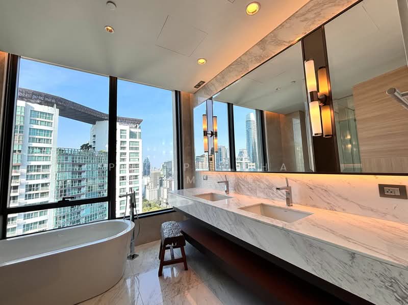 Sindhorn Residence, Bangkok, 54 Soi Ton Son, Lumphini, Pathum Wan, Bangkok, 2 Bedrooms, 110 sqm, Condo For Rent, by Ploypatcha Chomchid, 500181238 - DDproperty.com