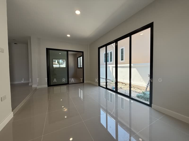 Chaiyapruek Bangwaek, Bangkok, Bang Waek Road, Bang Phai, Bang Khae, Bangkok, 4 Bedrooms, 240 sqm, Single Detached House For Sale, by Jittarat Kunthong, 500181240 - DDproperty.com