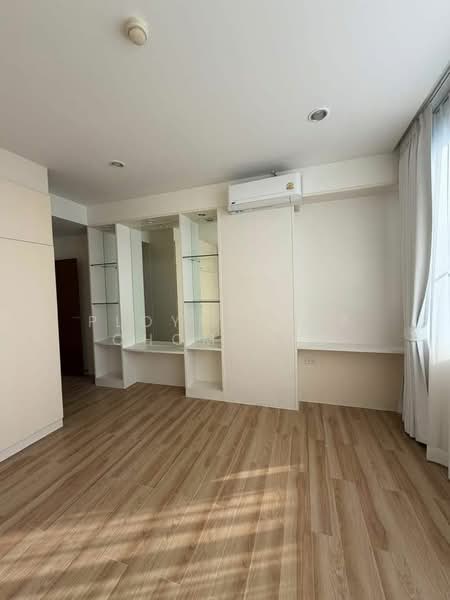 River House Condominium, Bangkok, 764 Lat Ya Road, Khlong San, Khlong San, Bangkok, 3 Bedrooms, 220 sqm, Condo For Rent, by Ploypatcha Chomchid, 500181264 - DDproperty.com