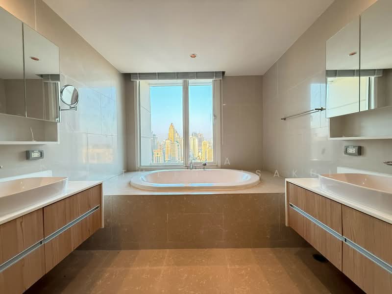 The Empire Place : ดิ เอ็มไพร์ เพลซ, กรุงเทพ, 88 ถนนนราธิวาสราชนครินทร์, ทุ่งมหาเมฆ, สาทร, กรุงเทพ, 183 ตร.ม., คอนโด ขาย, โดย Orapa Sumetheesirisakul, 500181286 - DDproperty.com