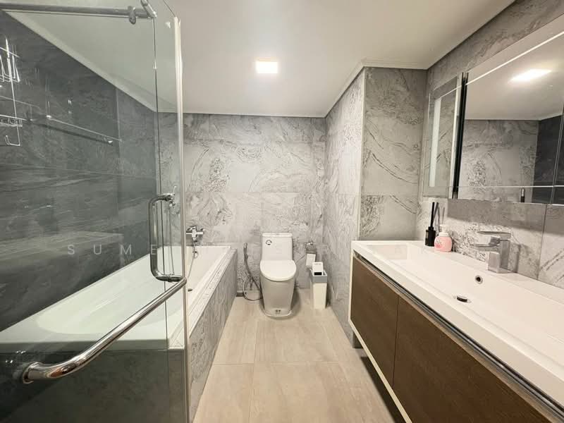 The Emporio Place, Bangkok, 93 Soi Sukhumvit 24, Sukhumvit Road, Khong Tan, Khlong Toei, Bangkok, 2 Bedrooms, 140 sqm, Condo For Sale, by Orapa Sumetheesirisakul, 500181307 - DDproperty.com