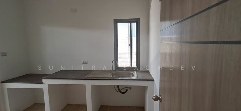 Perfect Place Rama 9-Krungthep Kreetha, Bangkok, Srinakarin - Rom Klao Road, Khlong Song Ton Nun, Lat Krabang, Bangkok, 3 Bedrooms, 200 sqm, Single Detached House For Sale, by Sunitra Sachdev, 500181314 - DDproperty.com