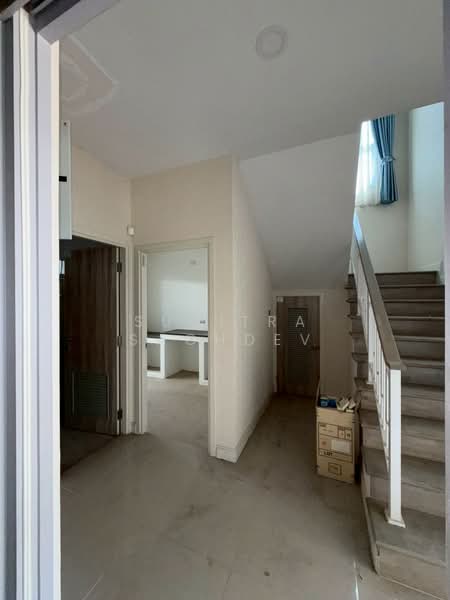 Perfect Place Rama 9-Krungthep Kreetha, Bangkok, Srinakarin - Rom Klao Road, Khlong Song Ton Nun, Lat Krabang, Bangkok, 3 Bedrooms, 200 sqm, Single Detached House For Sale, by Sunitra Sachdev, 500181314 - DDproperty.com