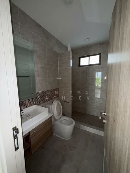 Perfect Place Rama 9-Krungthep Kreetha, Bangkok, Srinakarin - Rom Klao Road, Khlong Song Ton Nun, Lat Krabang, Bangkok, 3 Bedrooms, 200 sqm, Single Detached House For Sale, by Sunitra Sachdev, 500181314 - DDproperty.com