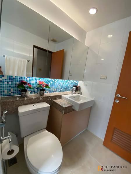 Residence Sukhumvit 52, Bangkok, Soi SuKhumvit 52, Bang Chak, Phra Khanong, Bangkok, 2 Bedrooms, 67 sqm, Condo For Rent, by Nicha Peerakittikul, 500181319 - DDproperty.com