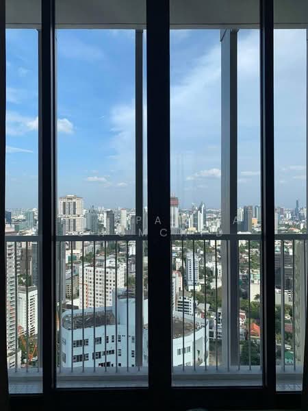 Park Origin Phrom Phong (Park 24), Bangkok, 68 Soi Sukhumvit 24, Khong Tan, Khlong Toei, Bangkok, 1 Bedroom, 33 sqm, Condo For Rent, by Ploypatcha Chomchid, 500181346 - DDproperty.com