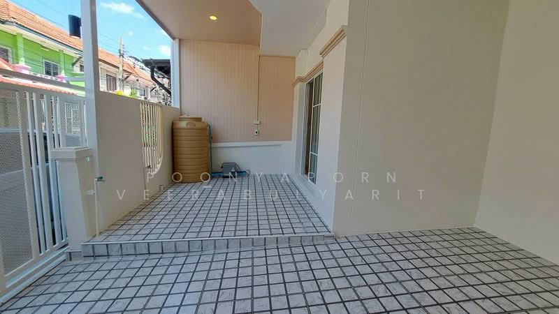Baan Buathong 4, Nonthaburi, Ban Kluay-Sai Noi Road, Phimonrat, Bang Bua Thong, Nonthaburi, 4 Bedrooms, 144 sqm, Townhouse For Sale, by Poonyaporn Veerabulyarit, 500181357 - DDproperty.com
