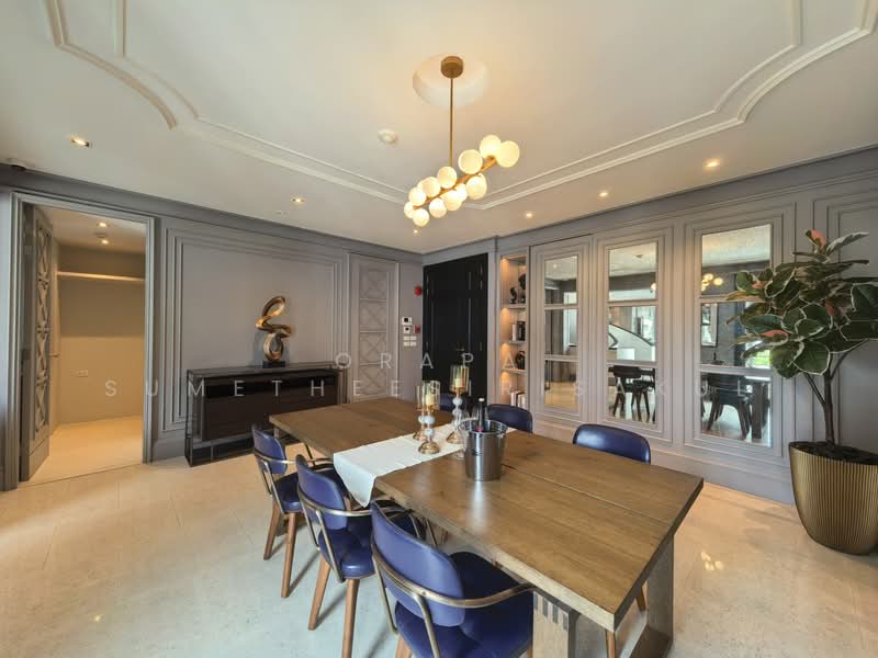 Baan Lux Sathon, Bangkok, Soi Meksawat, Chong Nonsi, Yan Nawa, Bangkok, 4 Bedrooms, 304 sqm, Condo For Sale, by Orapa Sumetheesirisakul, 500181358 - DDproperty.com