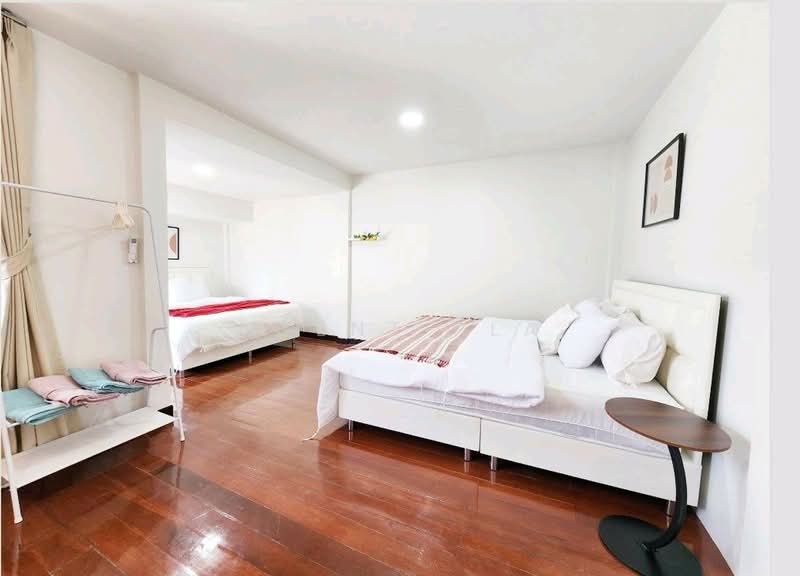 Detached house for rent, newly renovated, Huai Khwang area (SPSAD3862) Location: Huai Khwan, Bangkok, Samsen Nok, Huai Khwang, Bangkok, 5 Bedrooms, 400 sqm, Single Detached House For Rent, by Agent Pla, 500181360 - DDproperty.com