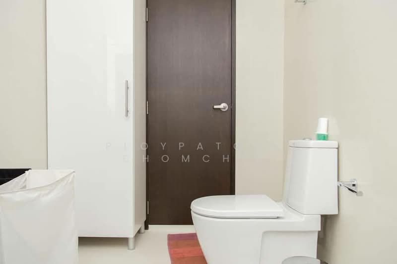 Sky Walk Residences, Bangkok, 1599 Sukhumvit Road, Phra Kanong Nua, Watthana, Bangkok, 2 Bedrooms, 60 sqm, Condo For Rent, by Ploypatcha Chomchid, 500181372 - DDproperty.com