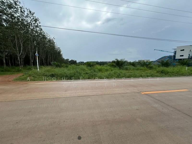 Land for sale in Hang Sung, Nong Yai. Beautiful plot., Chon Buri (Pattaya), Hang Sung, Nong Yai, Chon Buri (Pattaya), , 224,000 sqm, Land For Sale, by A House Property Co.,Ltd., 500181381 - DDproperty.com