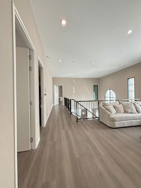 Setthasiri Bangna Km.10, Samut Prakan, Bangphli Yai, Bang Plee, Samut Prakan, 5 Bedrooms, 377 sqm, Single Detached House For Rent, by Chatuphon Mochida, 500181393 - DDproperty.com