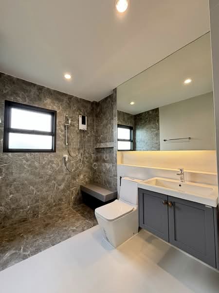 Setthasiri Bangna Km.10, Samut Prakan, Bangphli Yai, Bang Plee, Samut Prakan, 5 Bedrooms, 377 sqm, Single Detached House For Rent, by Chatuphon Mochida, 500181393 - DDproperty.com