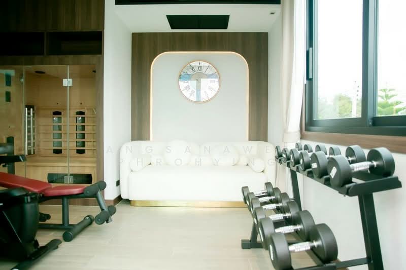 วิลล่าหรูสไตล์โมเดิร์น 4 ห้องนอน พัทยา, ชลบุรี, ห้วยใหญ่, บางละมุง, ชลบุรี, 390 ตร.ม., บ้านเดี่ยว ขาย, โดย Angsanawee Phrohying, 500181397 - DDproperty.com