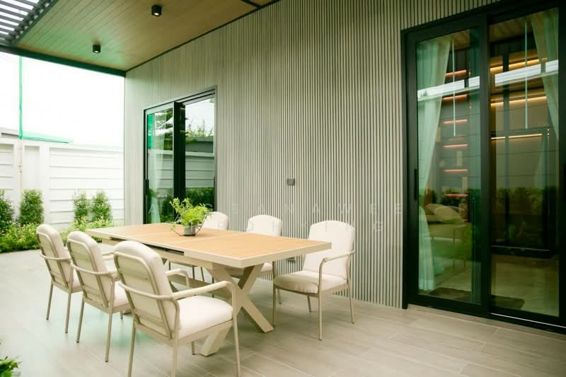 Modern Luxury 4-Bedroom Villa in Pattaya, Chon Buri (Pattaya), Huai Yai, Bang Lamung (Pattaya), Chon Buri (Pattaya), 4 Bedrooms, 390 sqm, Single Detached House For Sale, by Angsanawee Phrohying, 500181397 - DDproperty.com