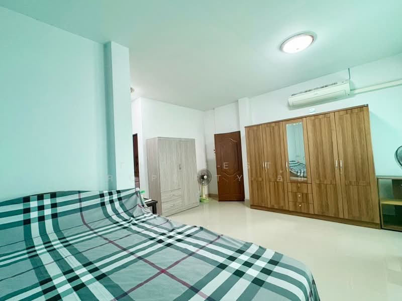 ไอซ์แลนด์4 (Baan Iceland4), Nakhon Sawan, Wat Sai, Muang Nakhon Sawan, Nakhon Sawan, 3 Bedrooms, 150 sqm, Single Detached House For Sale, by The Best Property อ้อ, 500181460 - DDproperty.com