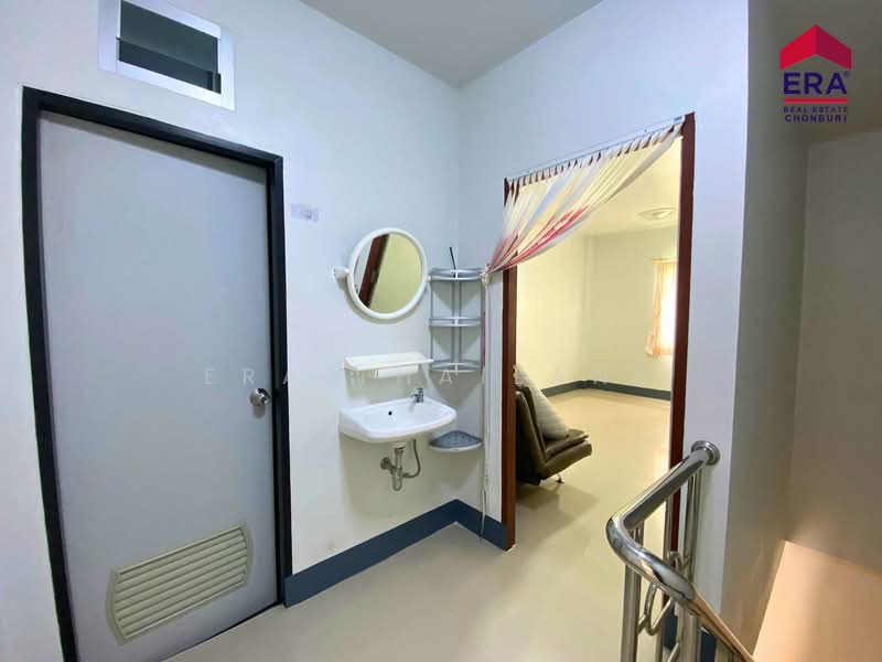 เดอะพลัส ศรีราชา, Chon Buri (Pattaya), Surasak, Si Racha, Chon Buri (Pattaya), 2 Bedrooms, 80 sqm, Townhouse For Rent, by ERA Thailand, 500181489 - DDproperty.com