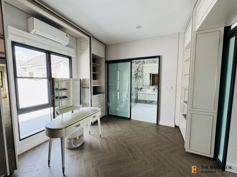 Nantawan Bangna km.15, Samut Prakan, 559 Bangna-Trad Road, Bang Chalong, Bang Plee, Samut Prakan, 5 Bedrooms, 452 sqm, Single Detached House For Sale, by Sirirut Havee Akehurst, 500181523 - DDproperty.com