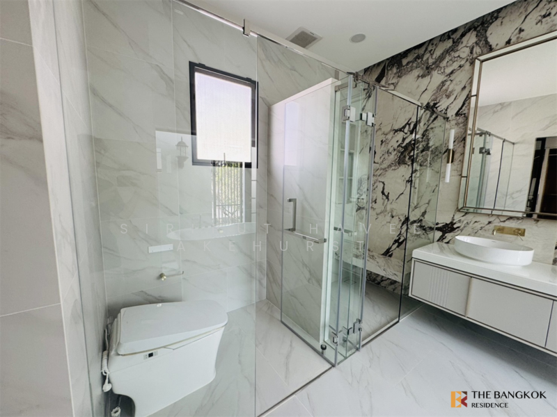 Nantawan Bangna km.15, Samut Prakan, 559 Bangna-Trad Road, Bang Chalong, Bang Plee, Samut Prakan, 5 Bedrooms, 452 sqm, Single Detached House For Sale, by Sirirut Havee Akehurst, 500181523 - DDproperty.com