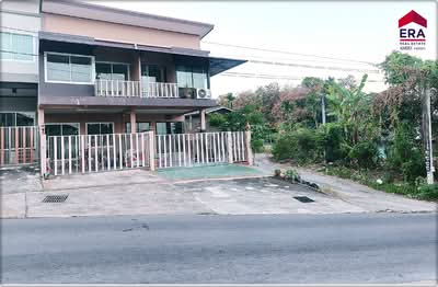 ขาย - ทาวน์โฮม 2 ชั้น ห้องริม, สุราษฎร์ธานี