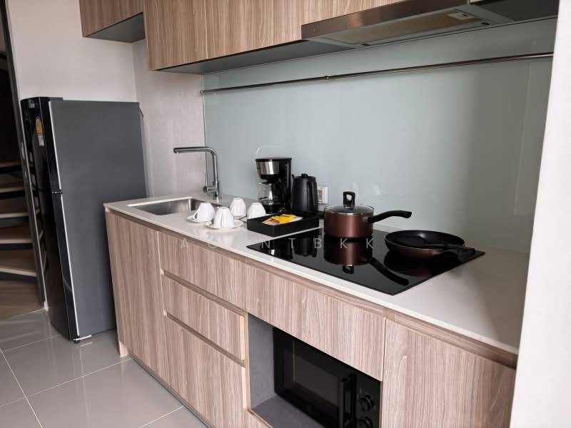 Ramada Residence (Siamese) Sukhumvit 87, Bangkok, 2223 Sukhumvit 87 Alley, Bang Chak, Phra Khanong, Bangkok, 2 Bedrooms, 70 sqm, Condo For Rent, by Agentbkk, 500181576 - DDproperty.com