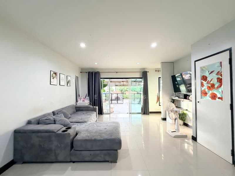 อรินสิริ แอทข้าวหลาม (Arinsiri @Khao Lam), ชลบุรี, ห้วยกะปิ, เมืองชลบุรี, ชลบุรี, 100 ตร.ม., ทาวน์เฮ้าส์ ขาย, โดย The Best Property ดิว, 500181587 - DDproperty.com