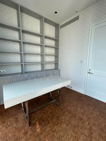 The Ritz-Carlton Residences, Bangkok, 114 Narathiwat Ratchanakarin Road, Silom, Bang Rak, Bangkok, 3 Bedrooms, 197 sqm, Condo For Sale, by Pattarasaya Sripirom, 500181590 - DDproperty.com