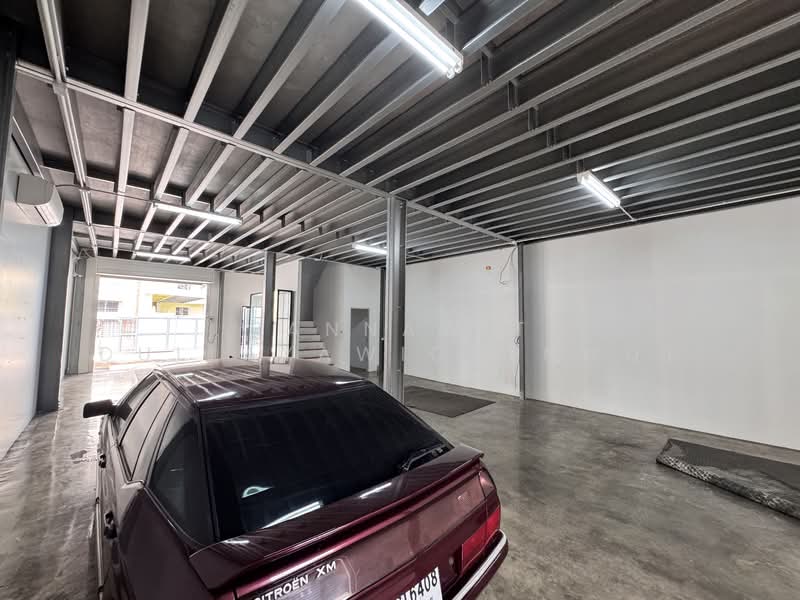 Warehouse for rent, 260 sq.m., Ladprao Subdistrict, Ladprao District, Bangkok (Code: JKP365), Bangkok, Lat Phrao, Lat Phrao, Bangkok, , 260 sqm, Warehouse/Factory For Rent, by Pannawit Dullayawichenwut, 500181597 - DDproperty.com