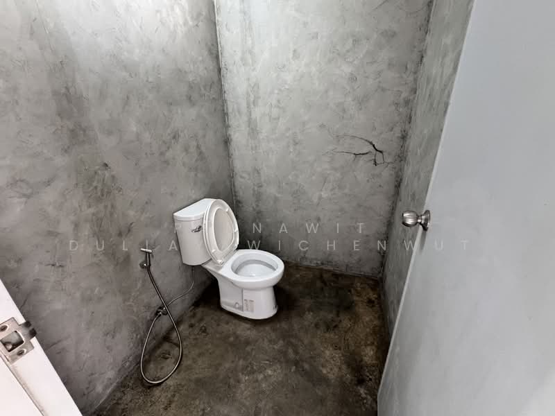 Warehouse for rent, 260 sq.m., Ladprao Subdistrict, Ladprao District, Bangkok (Code: JKP365), Bangkok, Lat Phrao, Lat Phrao, Bangkok, , 260 sqm, Warehouse/Factory For Rent, by Pannawit Dullayawichenwut, 500181597 - DDproperty.com